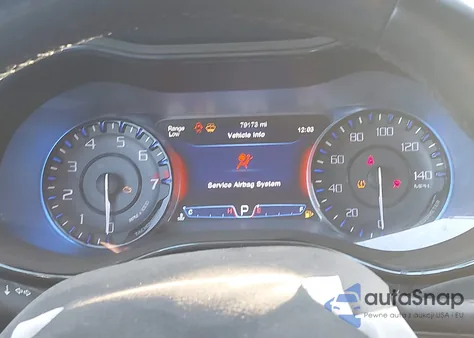 2015 Chrysler 200 S z USA, uszkodzony, nr VIN 1C3CCCBG5FN516841